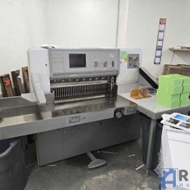 Paper Cutting Machine / Guillotine